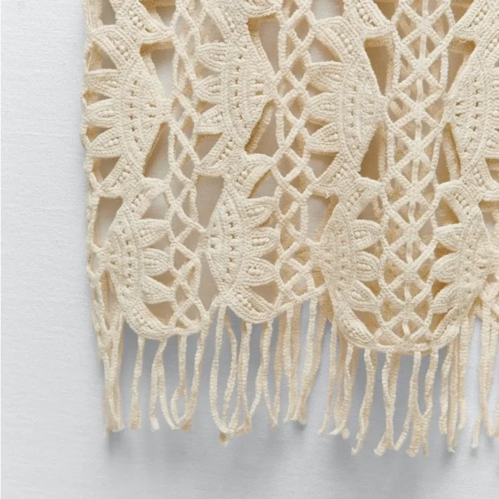 ZARA MACRAMÉ FRINGED KNIT DRESS - Picture 2 of 10